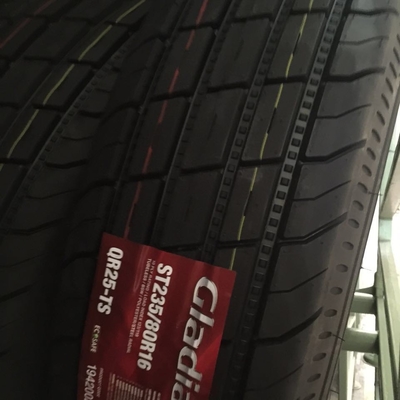 Terrain d'ACP du POINT 235/80R16 d'OIN ccc tout le fatigue 16 pouces 100000kms